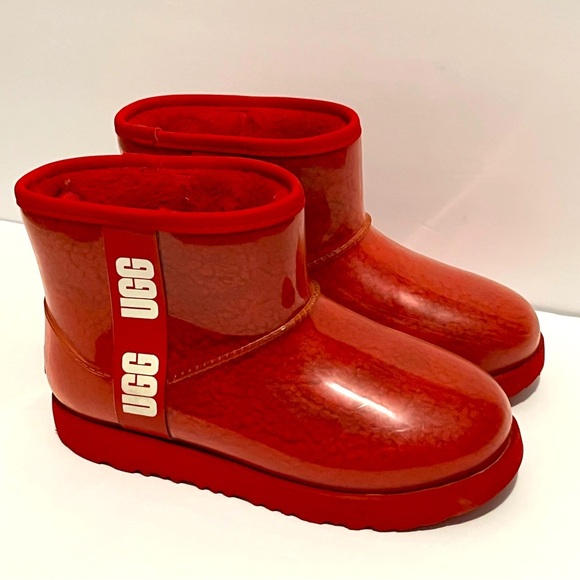 UGG Classic Clear Mini II Boot for Kids - Picture 1 of 15